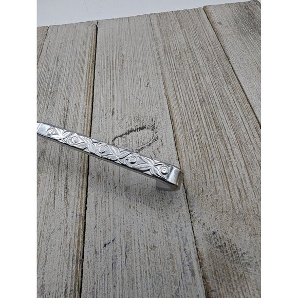 Irvin Ware Chrome Pie Cake Server USA Curved Handle Flatware Serving Piece - Picture 3 of 7